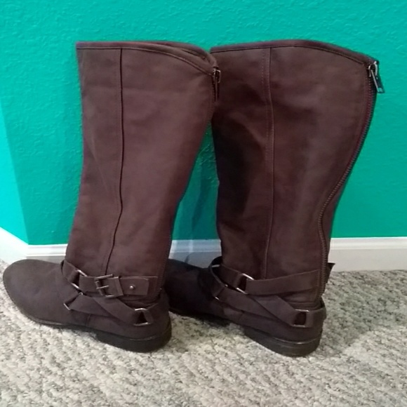 Madden Girl Shoes - Madden Girl knee high brown boots Sz 9